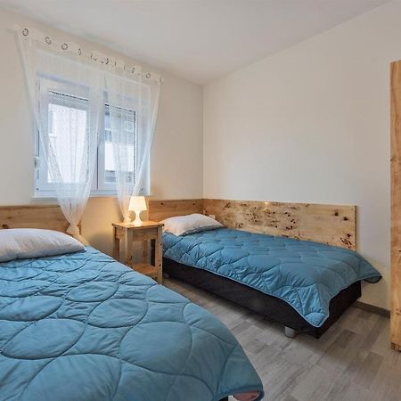 2 Bedroom Apartment Peroj Fažana Buitenkant foto