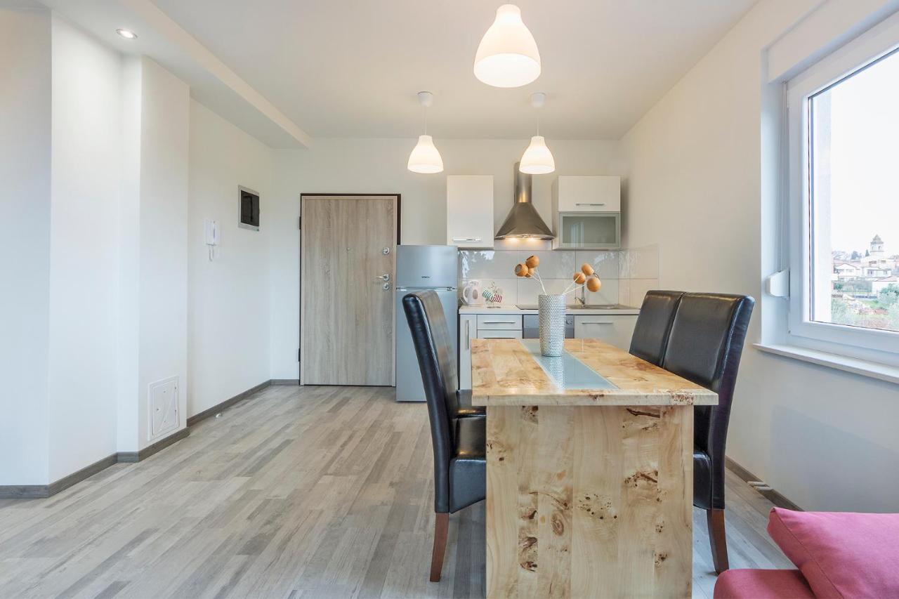 2 Bedroom Apartment Peroj Fažana Buitenkant foto